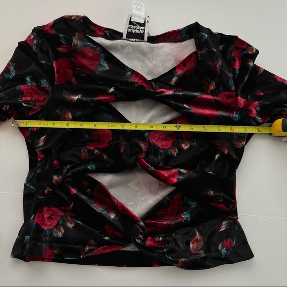 Autumn Adeigbo Rowenna Cutout Blouse velvet floral long sleeve crop 12 - Picture 8 of 10